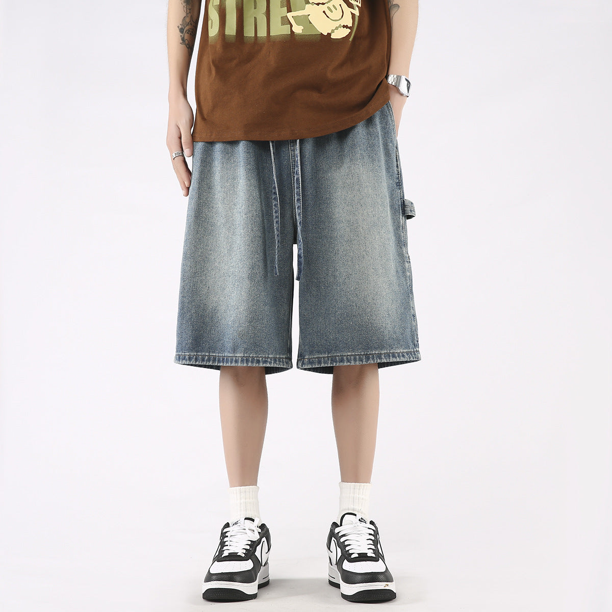 Men's Casual Loose Fit Large Size Denim Shorts